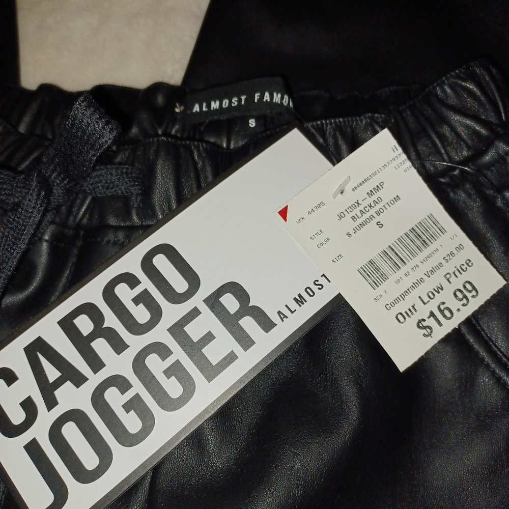 Almost Famous Faux Leather Joggers New - Picture 7 of 7